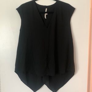 Light weight Rachel Roy shirt
